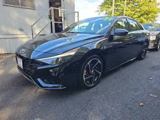 Hyundai Elantra del 2023