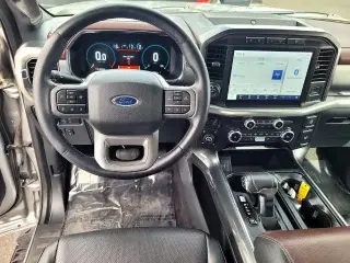 Ford F-150 2022 4x4 Lariat 4 puertas SuperCrew 5.5 pies Caja Corta