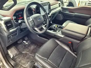 Ford F-150 2022 4x4 Lariat 4 puertas SuperCrew 5.5 pies Caja Corta