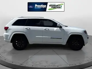 Jeep Grand Cherokee 2020 4x4 Laredo SUV de 4 puertas