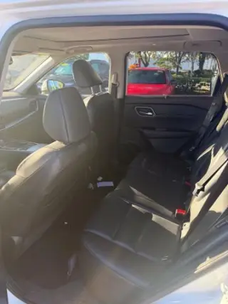 Nissan Rogue 2021 SV Crossover de 4 puertas