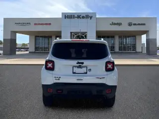 Jeep Renegade 2023 4x4 Trailhawk SUV de 4 puertas