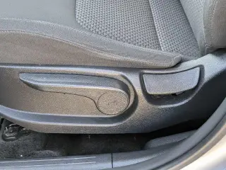 Kia Sportage 2025 SUV de 4 puertas LX