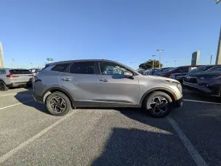 Kia Sportage 2025 SUV de 4 puertas LX