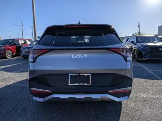 Kia Sportage 2025 SUV de 4 puertas LX