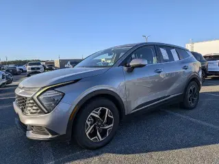 Kia Sportage 2025 SUV de 4 puertas LX