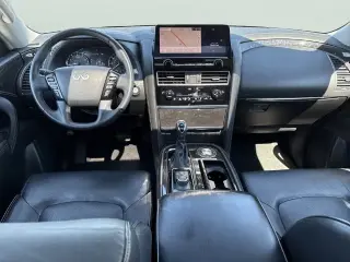 INFINITI QX80 2023 Luxe SUV de 4 puertas