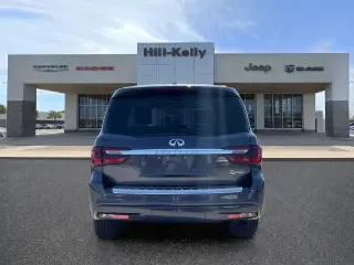 INFINITI QX80 2023 Luxe SUV de 4 puertas