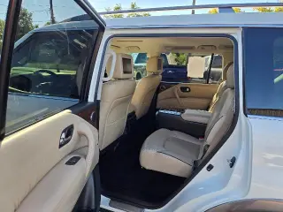 Nissan Armada 2018 4x2 Platinum SUV de 4 puertas