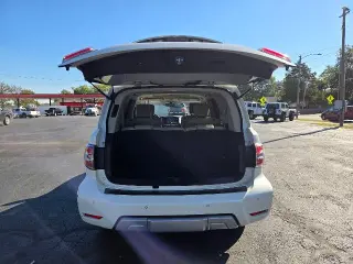 Nissan Armada 2018 4x2 Platinum SUV de 4 puertas