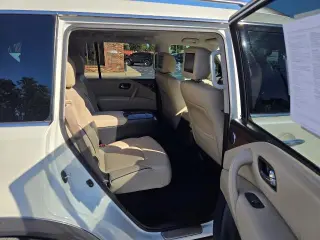 Nissan Armada 2018 4x2 Platinum SUV de 4 puertas