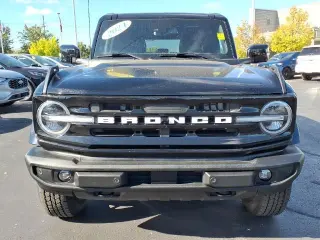 Ford Bronco 2024 4x4 Outer Banks SUV de 4 puertas