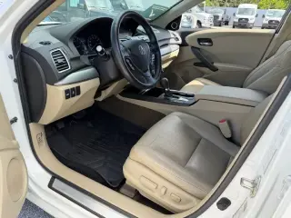 Acura RDX 2017 SUV de 4 puertas con paquete tecnológico