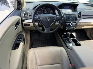 Acura RDX 2017 SUV de 4 puertas con paquete tecnológico