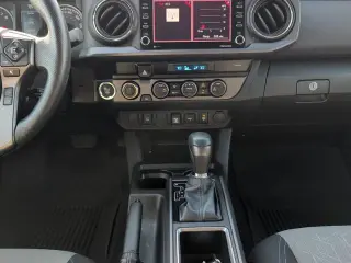 Toyota Tacoma 2022 4x4 TRD Pro 4 puertas Doble Cabina 5.0 pies SB 6M