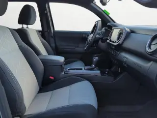 Toyota Tacoma 2022 4x4 TRD Pro 4 puertas Doble Cabina 5.0 pies SB 6M