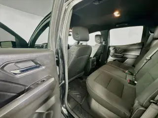GMC Canyon 2024 4x2 Elevation 4dr Crew Cab caja corta de 5 pies