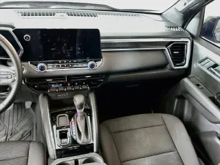 GMC Canyon 2024 4x2 Elevation 4dr Crew Cab caja corta de 5 pies