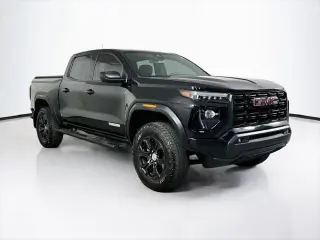 GMC Canyon 2024 4x2 Elevation 4dr Crew Cab caja corta de 5 pies