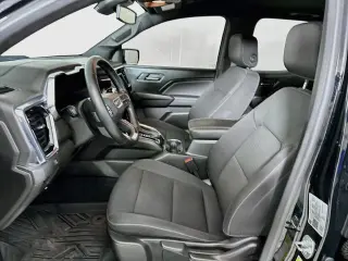GMC Canyon 2024 4x2 Elevation 4dr Crew Cab caja corta de 5 pies