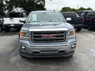 GMC Sierra 1500 2015 4x4 SLT 4dr Cabina de Crew 5.8 ft. SB