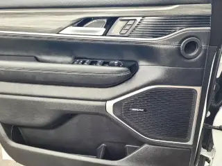 Jeep Wagoneer 2024 4x4 Serie II SUV de 4 puertas