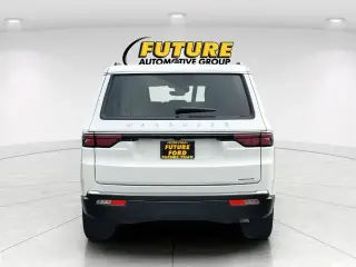 Jeep Wagoneer 2024 4x4 Serie II SUV de 4 puertas