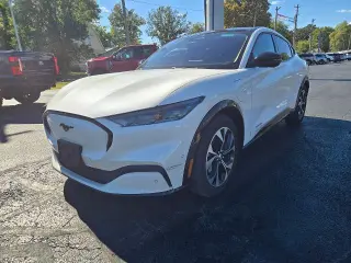 Ford Mustang Mach-E 2023 Premium 4dr SUV