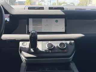 Land Rover Defender 2023 4x4 110 S 4dr SUV