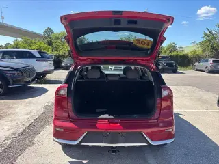Kia Niro 2017 LX 4dr Cruce