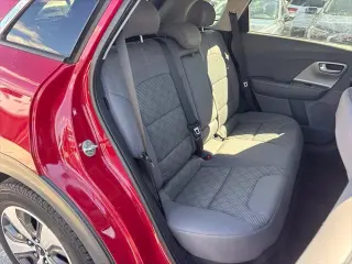 Kia Niro 2017 LX 4dr Cruce