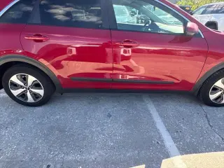 Kia Niro 2017 LX 4dr Cruce