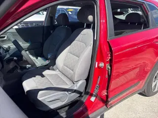 Kia Niro 2017 LX 4dr Cruce