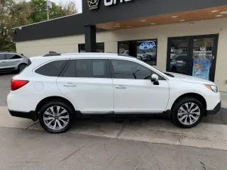 2017 Subaru OUTBACK