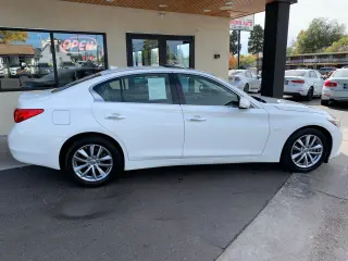 2017 Infiniti Q50