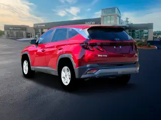 Hyundai TUCSON 2025 AWD SE SUV 4 puertas