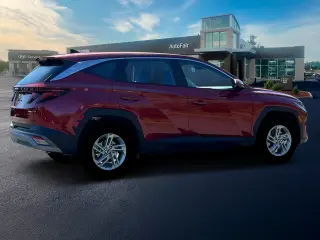 Hyundai TUCSON 2025 AWD SE SUV 4 puertas