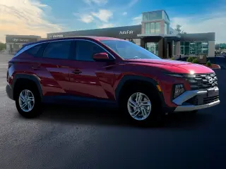 Hyundai TUCSON 2025 AWD SE SUV 4 puertas