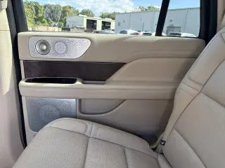 Lincoln Navigator L 2020 4x4 Reserve 4dr SUV