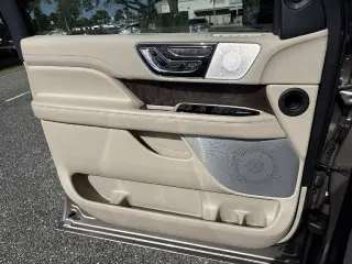 Lincoln Navigator L 2020 4x4 Reserve 4dr SUV