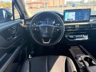 Lincoln Corsair 2024 AWD Premiere 4dr SUV