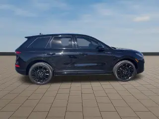 Lincoln Corsair 2024 AWD Premiere 4dr SUV