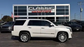 2017 CADILLAC ESCALADE