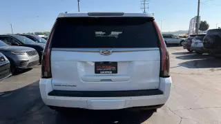 2017 CADILLAC ESCALADE