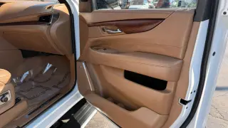 2017 CADILLAC ESCALADE