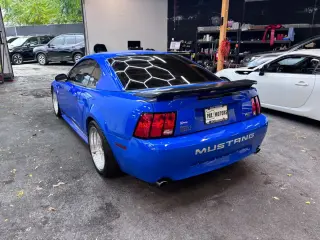 2004 FORD MUSTANG