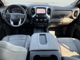 GMC Sierra 1500 2020 4x4 SLT 4dr Crew Cab 5.8 ft. SB