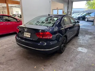 2015 VOLKSWAGEN PASSAT