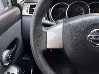 2012 NISSAN VERSA
