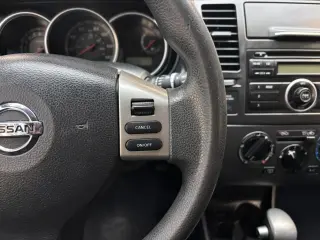 2012 NISSAN VERSA